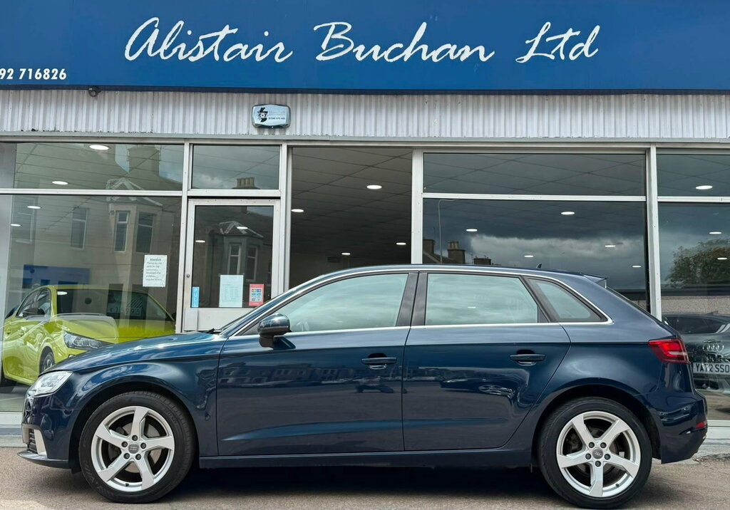 Audi A3 1.6 Tdi Sport Sportback Euro 6 Ss Blue #2