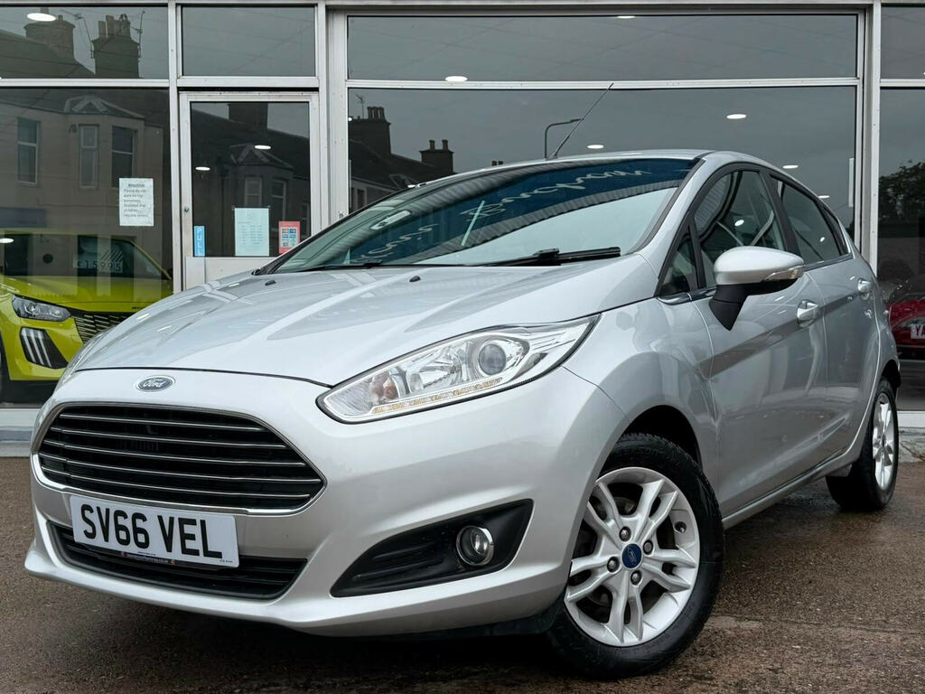 Ford Fiesta 1.0T Ecoboost Zetec Euro 6 Ss Silver