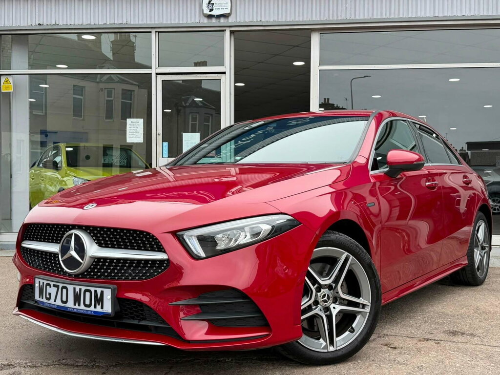 Mercedes-Benz A Class 1.3 A250e 15.6Kwh Amg Line Premium 2 8G-dct Euro WG70WOM Red