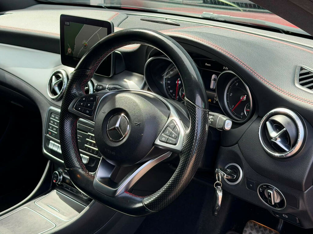Mercedes-Benz CLA Class Cla 180 Sport Black #25