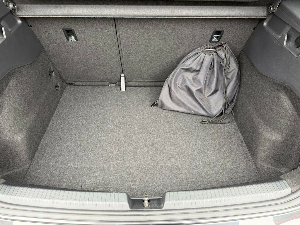 Volkswagen ID.3 Pro Performance 58Kwh Life White #25