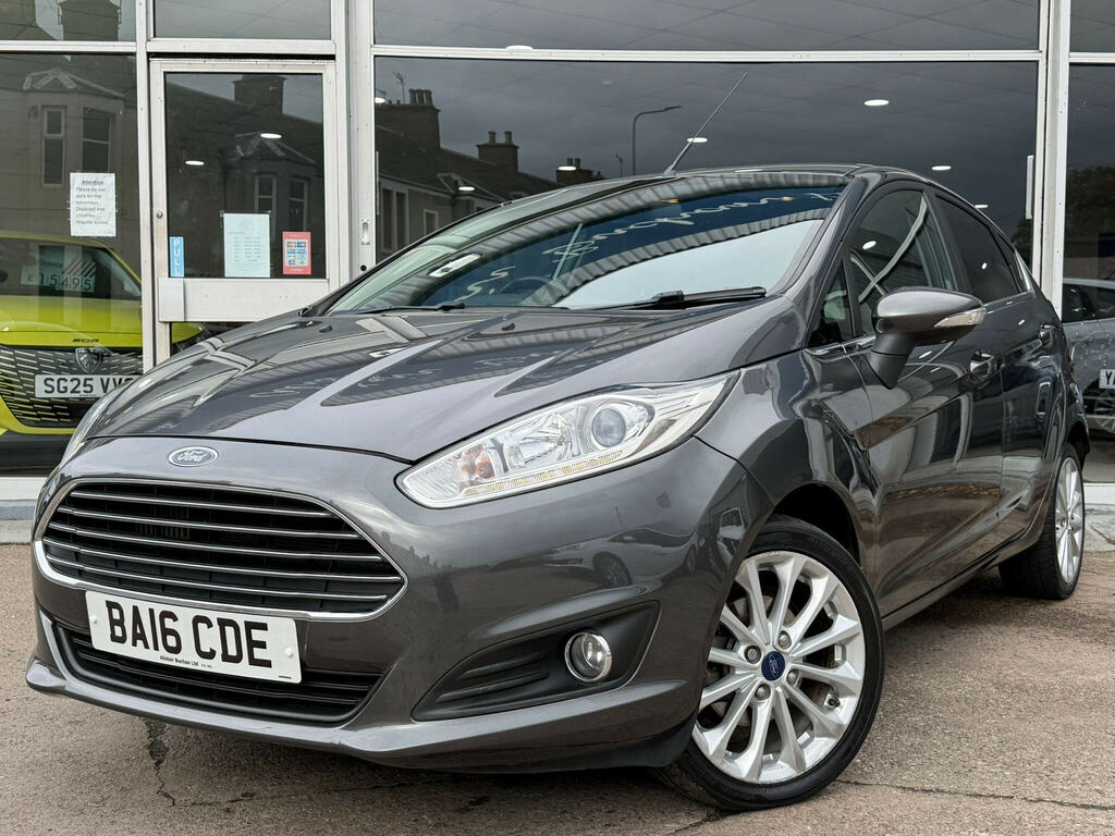 Ford Fiesta 1.5 Tdci Titanium X Euro 6 Grey