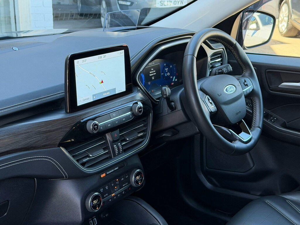 Ford Kuga 2.5 Duratec 14.4Kwh Vignale Cvt Euro 6 Ss EA71YXP Blue #6