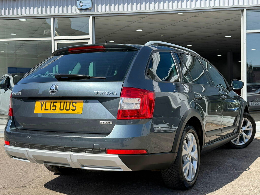 Skoda Octavia 2.0 Tdi Scout 4Wd Euro 6 Ss YL15UUS Grey #3