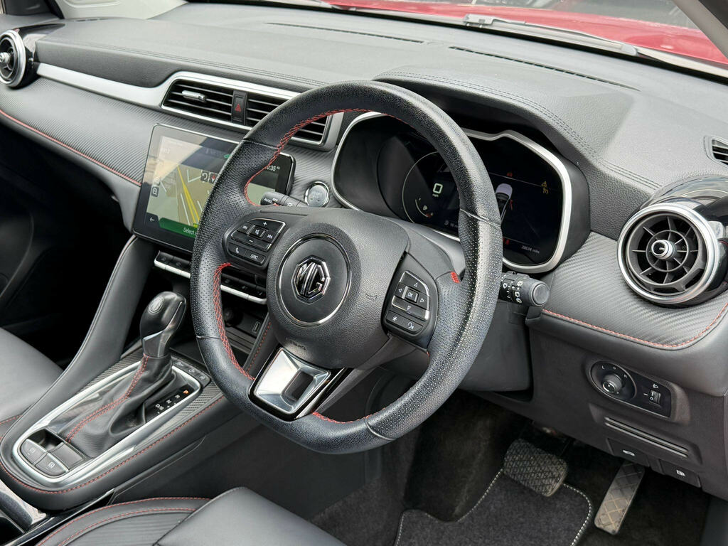 MG ZS 1.0 T-gdi Exclusive Euro 6 ST73FNL Red #5