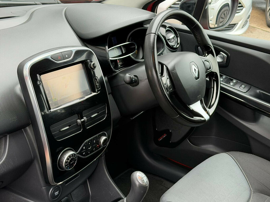 Renault Clio 1.5 Dci Dynamique S Medianav Euro 5 Ss Red #6