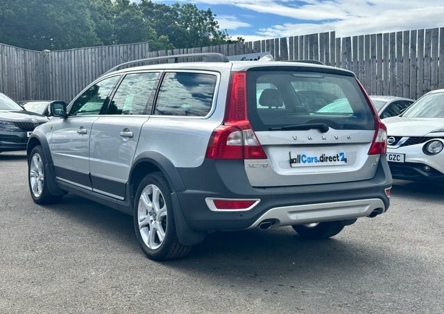 Volvo XC70 Estate 2.4 D5 Se Lux 2012 Blue #8