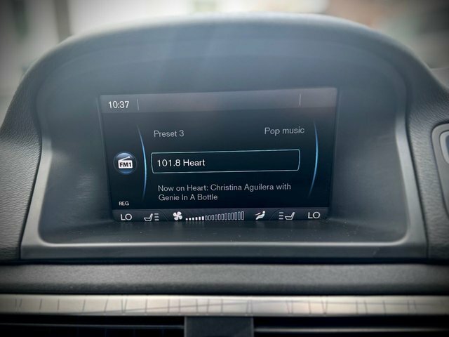 Volvo XC70 Estate 2.4 D5 Se Lux 2012 Blue #16