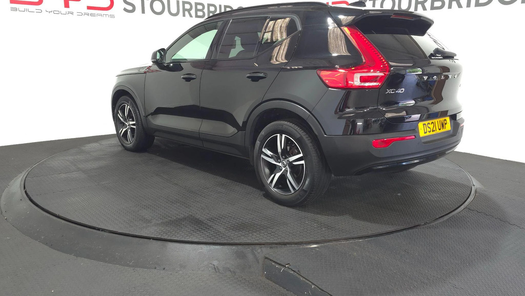 Volvo XC40 1.5 T3 R-design Euro 6 Ss DS21UWP Black #4