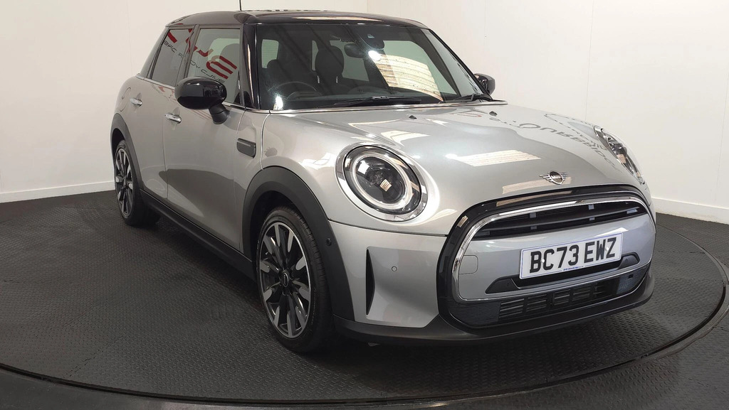 Mini Hatch 1.5 Cooper Exclusive Steptronic Euro 6 Ss BC73EWZ Silver