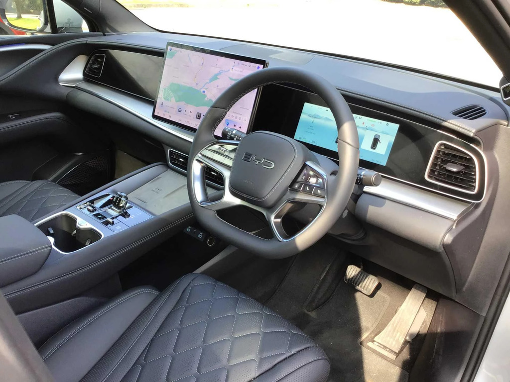 Byd Sealion 7 82.5Kwh Design Awd NC75BJJ Black #15