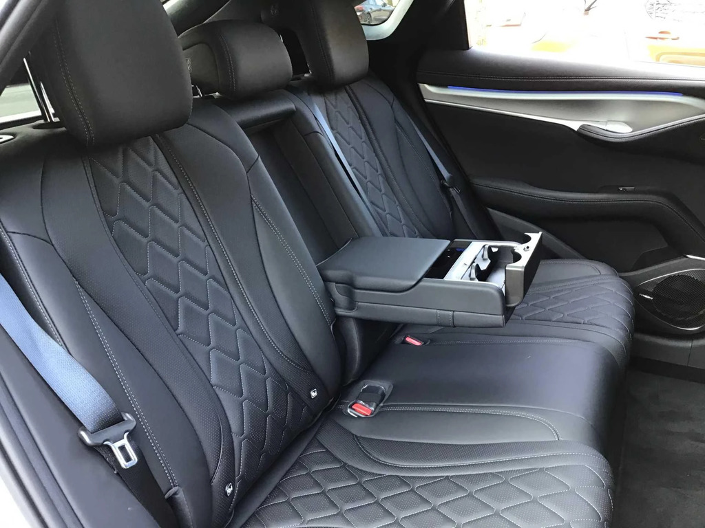 Byd Sealion 7 82.5Kwh Design Awd NC75BJJ Black #13