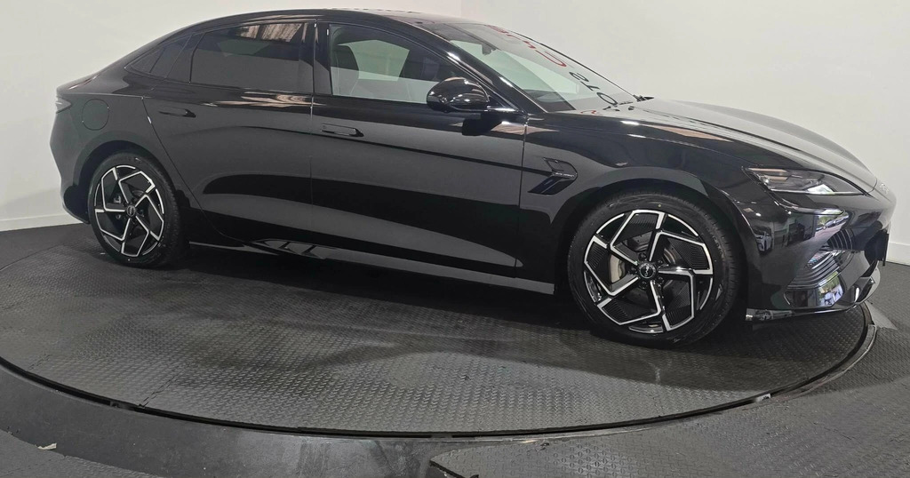 Byd Seal 82.5Kwh Excellence Awd Black #5