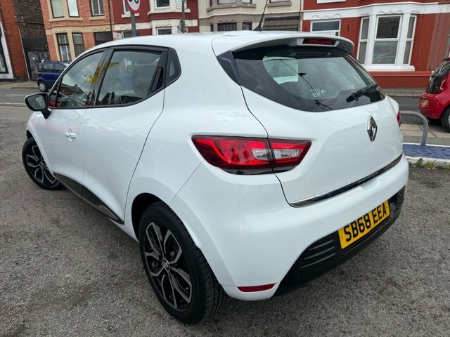 Renault Clio 0.9 Tce Play Hatchback Euro 6 S White #5