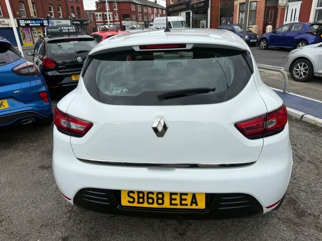 Renault Clio 0.9 Tce Play Hatchback Euro 6 S White #4