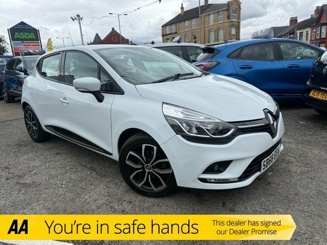 Renault Clio 0.9 Tce Play Hatchback Euro 6 S White