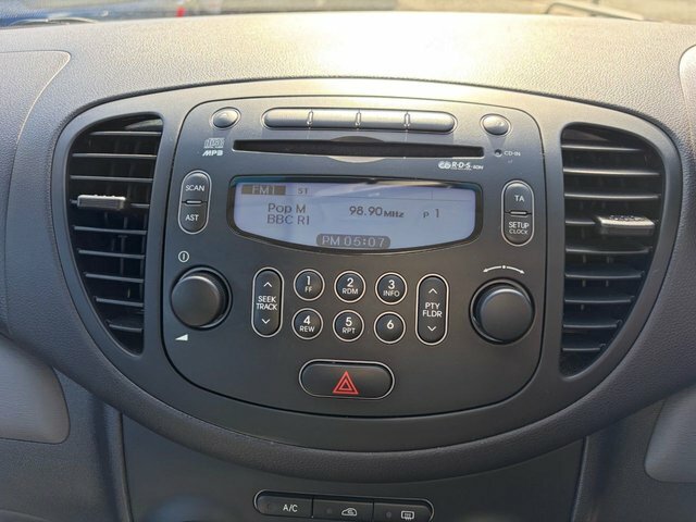 Hyundai I10 I10 Active White #19