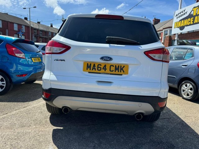 Ford Kuga 2.0 Tdci Titanium Suv Awd Euro 5 White #4