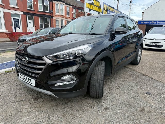 Hyundai Tucson 1.6 Gdi Blue Drive Se Nav Suv Eu EY18LCL Black #3