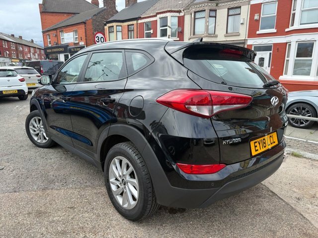 Hyundai Tucson 1.6 Gdi Blue Drive Se Nav Suv Eu EY18LCL Black #6