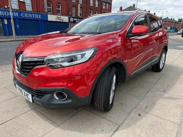 Renault Kadjar 1.5 Dci Dynamique Nav Suv Euro 6 Red #3