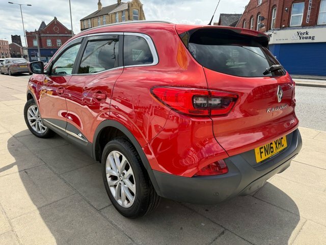 Renault Kadjar 1.5 Dci Dynamique Nav Suv Euro 6 Red #6