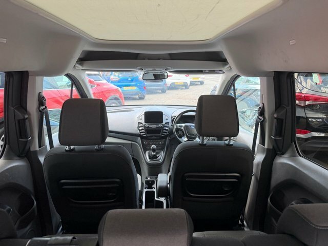 Ford Tourneo Connect 1.5 Ecoblue 120 Zetec Powershift Silver #9