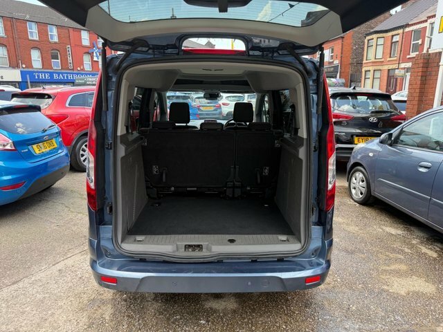 Ford Tourneo Connect 1.5 Ecoblue 120 Zetec Powershift Silver #8