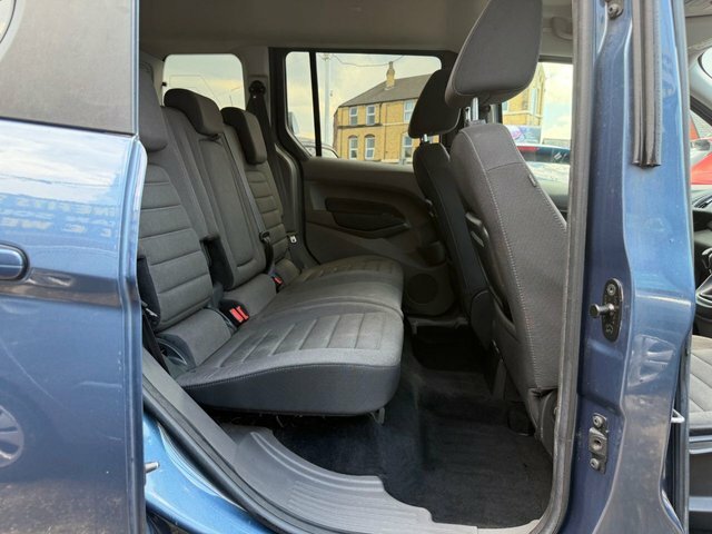 Ford Tourneo Connect 1.5 Ecoblue 120 Zetec Powershift Silver #15