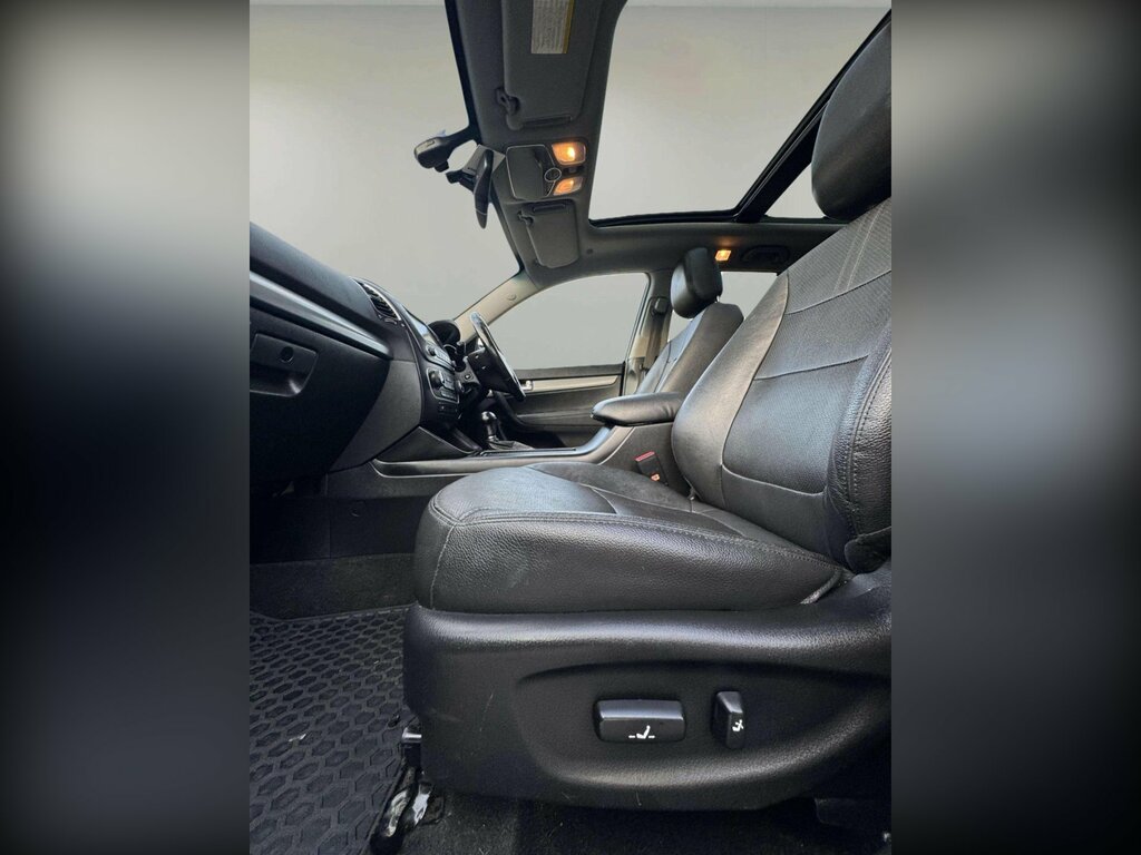 Kia Sorento  Silver #45