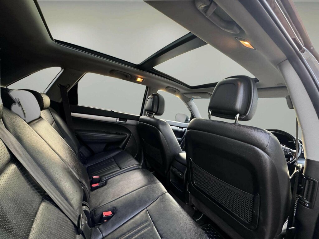 Kia Sorento  Silver #42