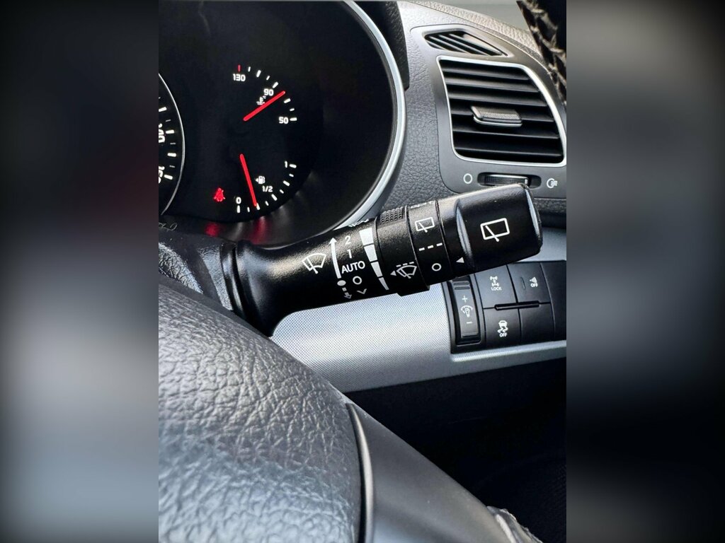 Kia Sorento  Silver #30