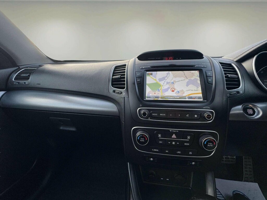 Kia Sorento  Silver #38