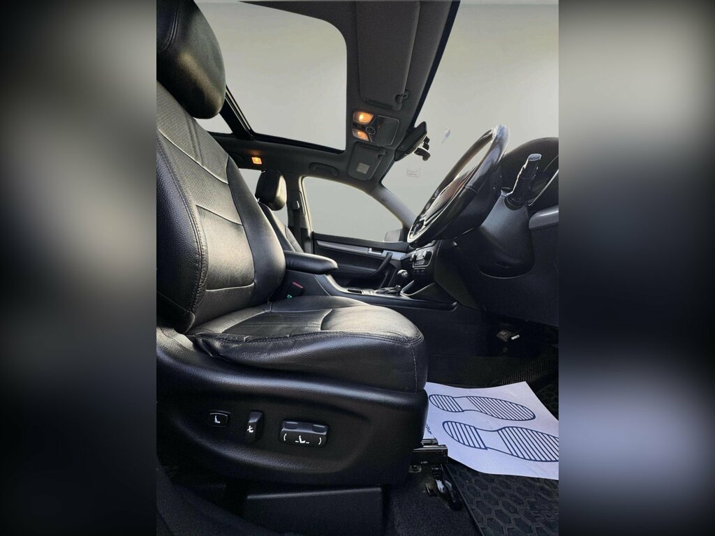 Kia Sorento  Silver #23