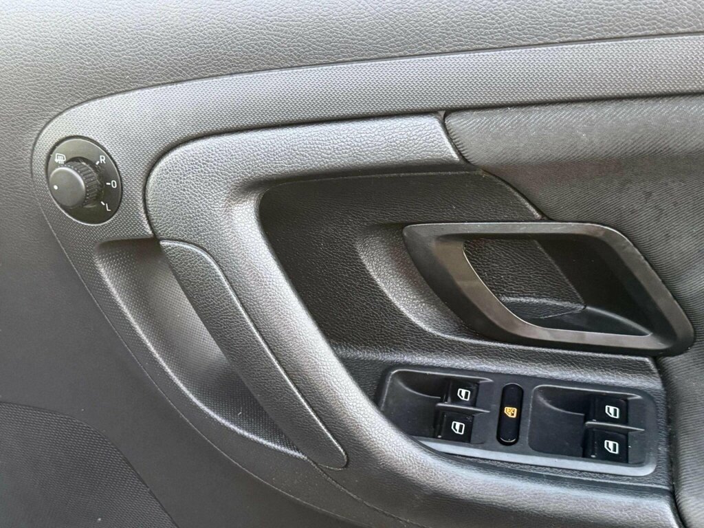 Skoda Fabia Hatchback Silver #19