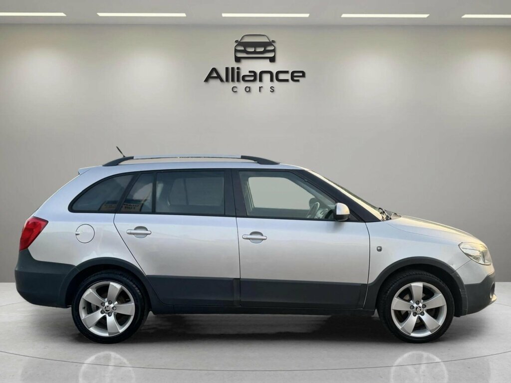 Skoda Fabia Hatchback Silver #10