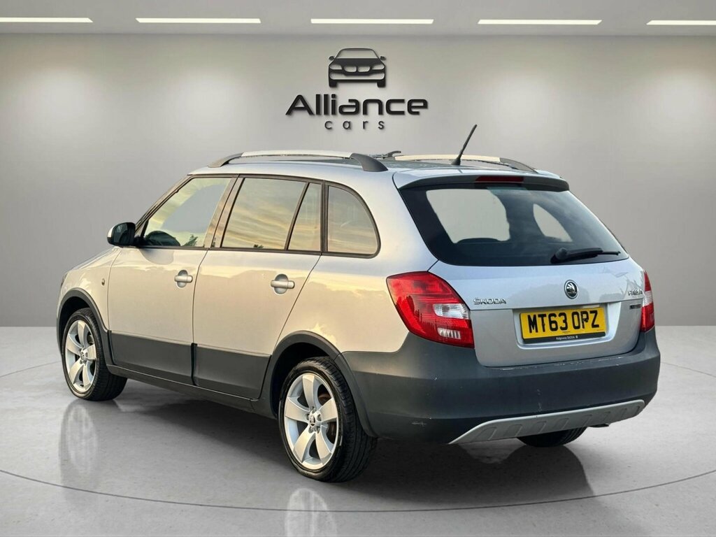 Skoda Fabia 1.2 Tsi Scout Euro 5 Silver #3