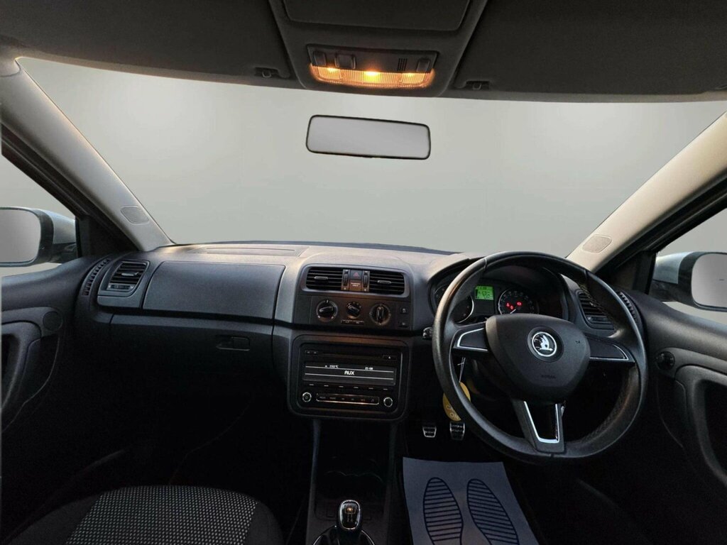 Skoda Fabia Hatchback Silver #34
