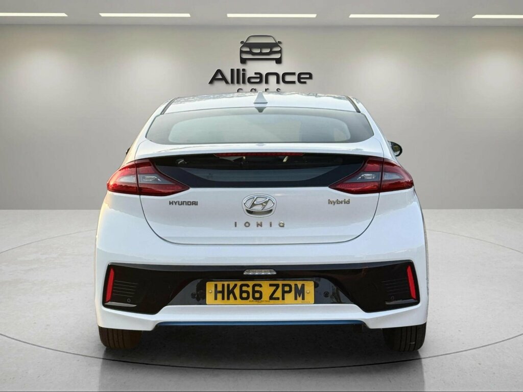 Hyundai Ioniq Premium Silver #21