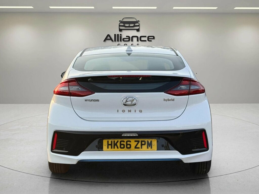 Hyundai Ioniq Premium Silver #60
