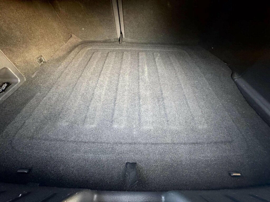 Hyundai Ioniq Premium Silver #62