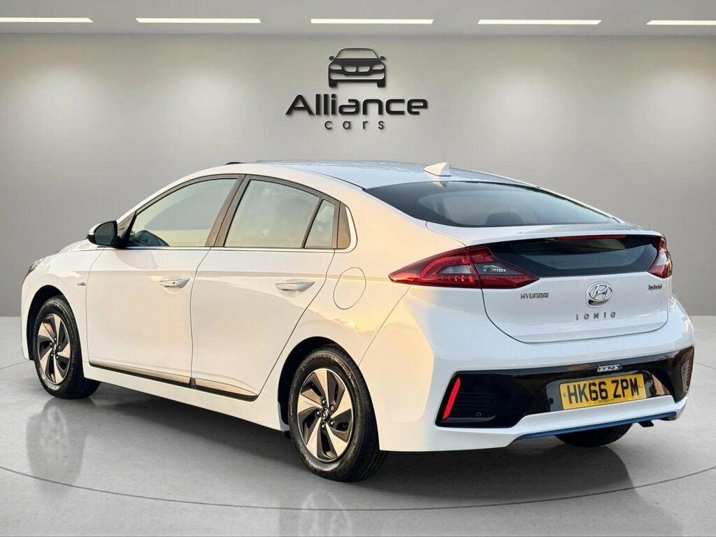 Hyundai Ioniq Premium Silver #17