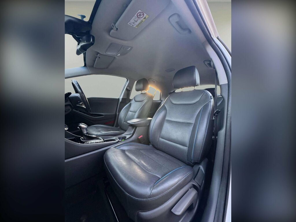Hyundai Ioniq Premium Silver #46