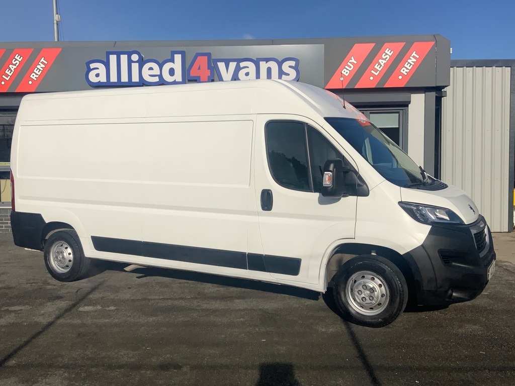 Peugeot Boxer 335 Blue Hdi 140 Bhp L3h2 Professional Premium White