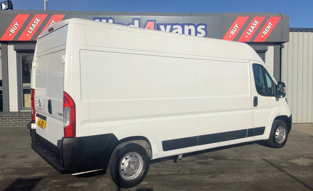 Peugeot Boxer 335 Blue Hdi 140 Bhp L3h2 Professional Premium White #6