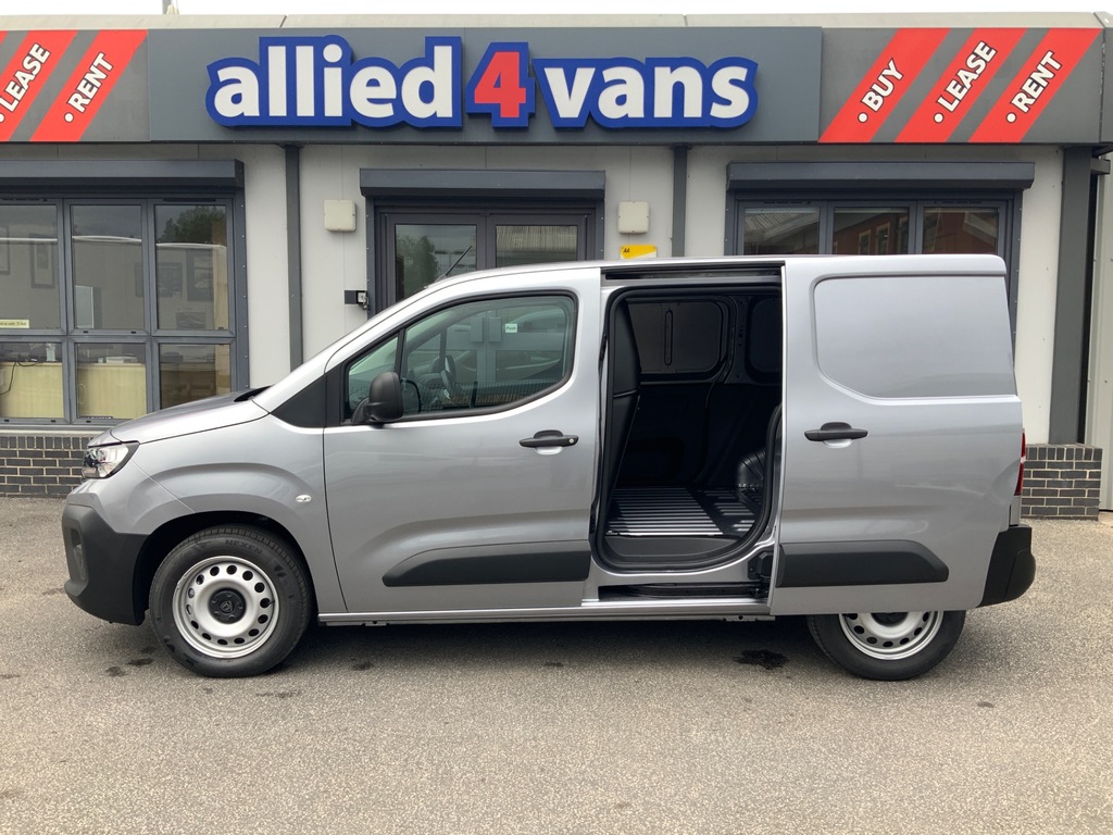 Peugeot Partner 1.5 Professional Plus Panel Van 6Dr  #9