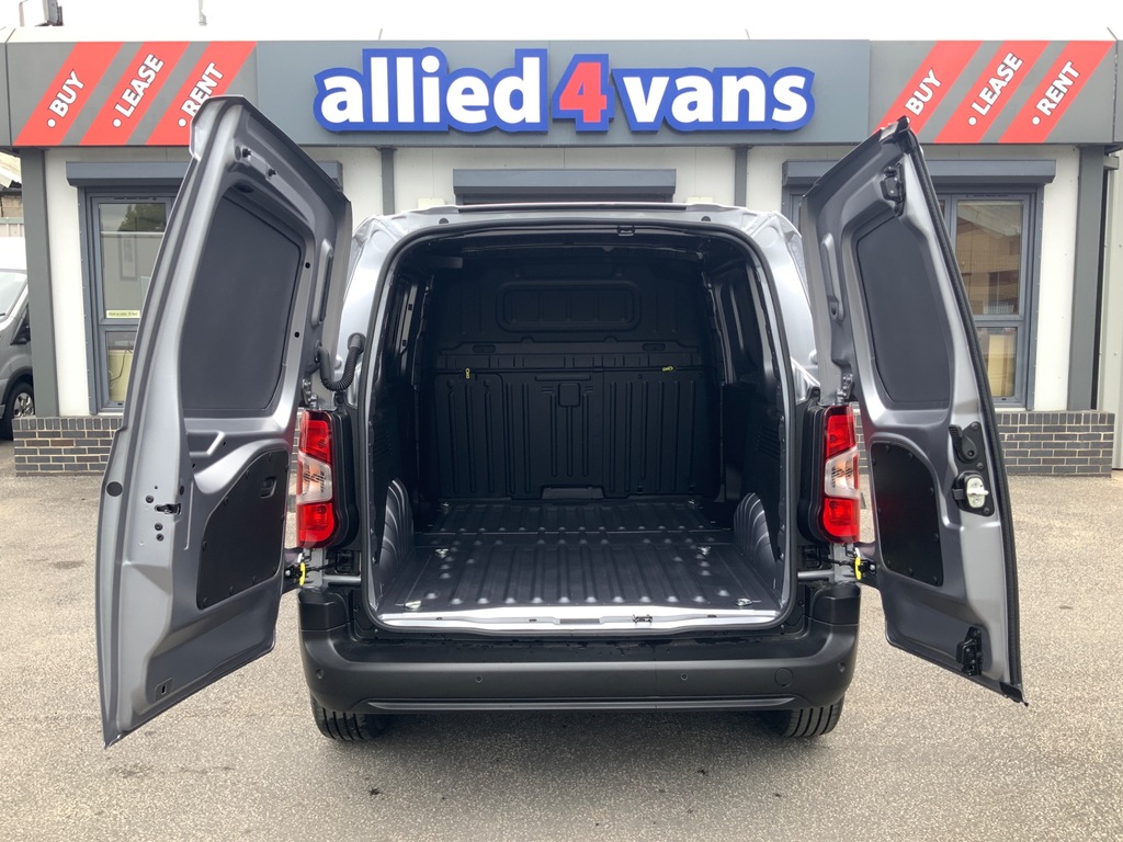 Peugeot Partner 1.5 Professional Plus Panel Van 6Dr  #12