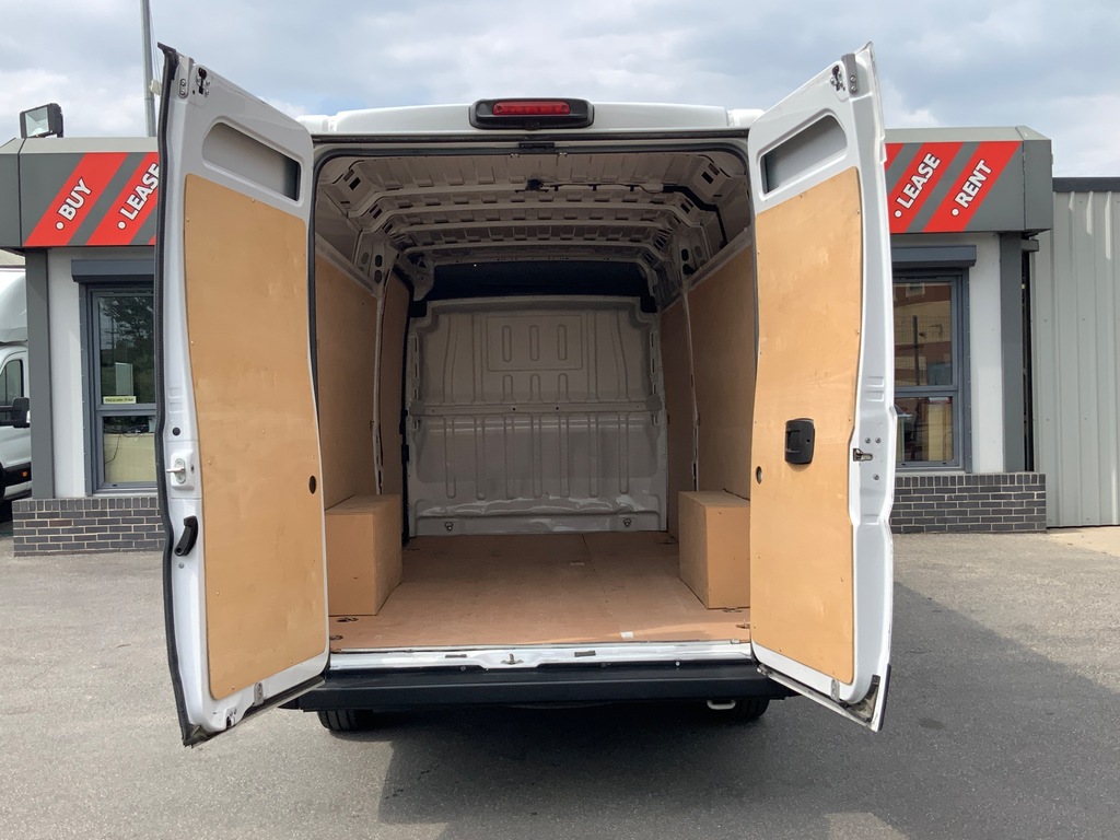 Fiat Ducato 2.2 Multijet Dropside 140 White #23