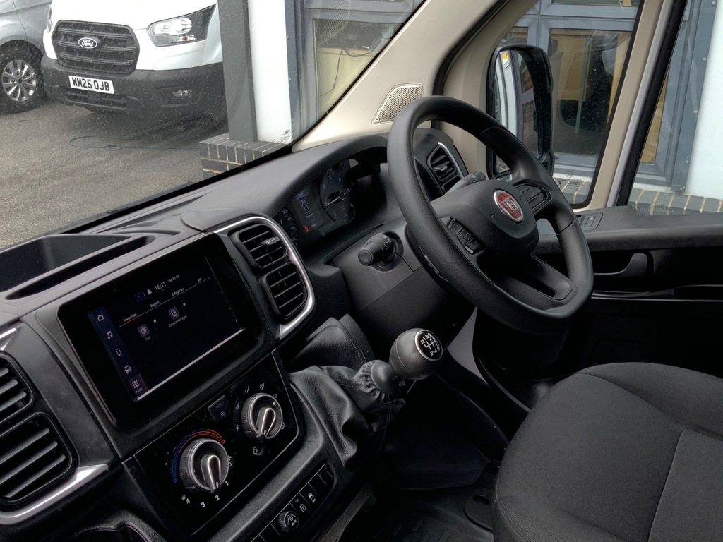 Fiat Ducato 2.2 Multijet Dropside 140 White #27