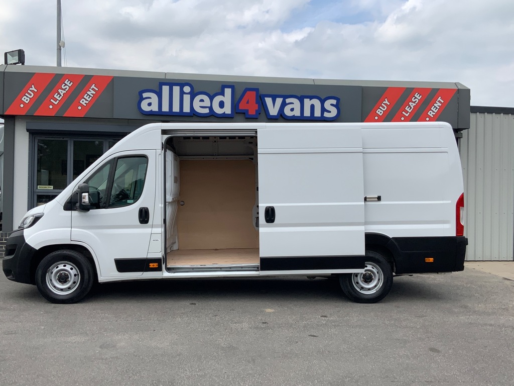 Fiat Ducato 2.2 Multijet Dropside 140 White #33